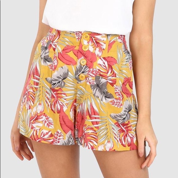 Floral Summer Lightweight Shorts - Picture 2 of 5